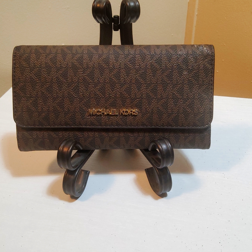 NEW MK Jet Set Large Trifold Wallet - Brown Logo